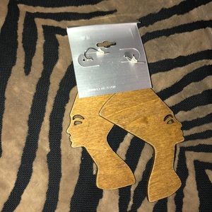 Accessories - African Nefertiti Earrings Accessories - African Nefertiti Earrings